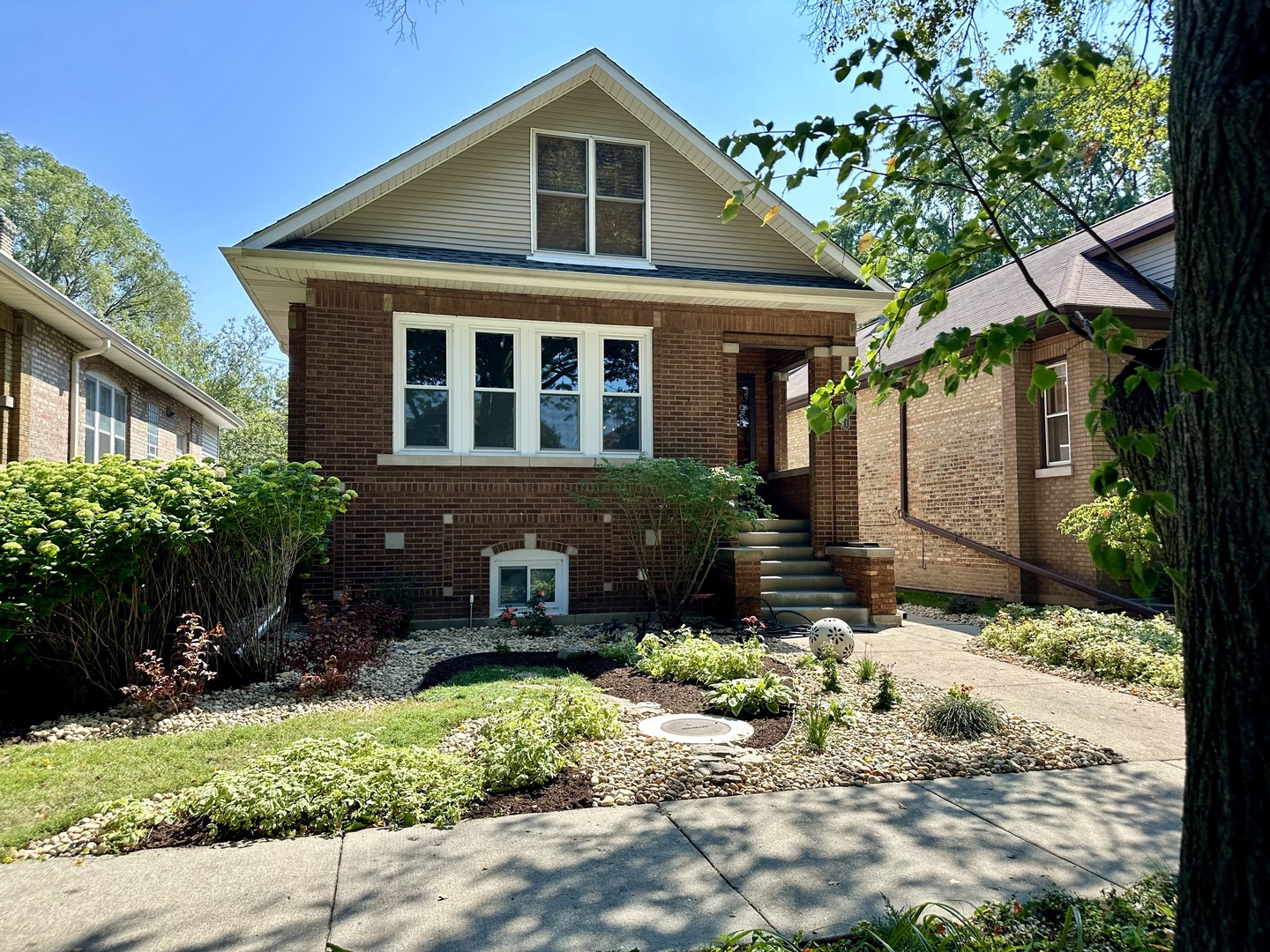 2841 Wenonah Avenue, Berwyn, IL 60402