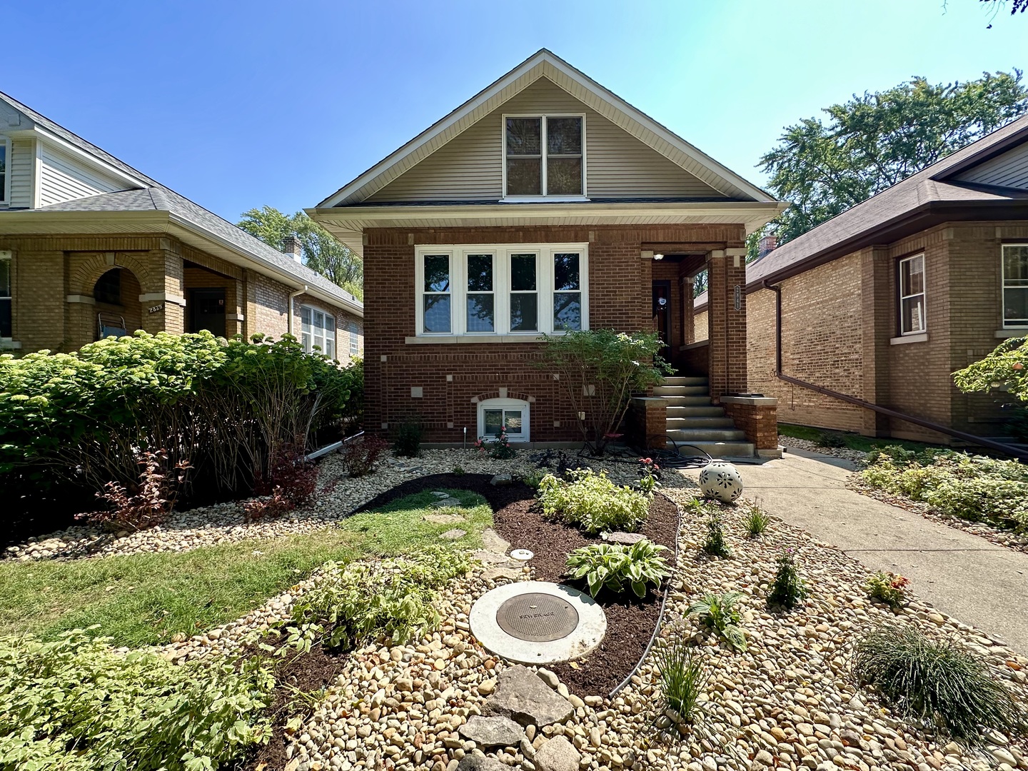 2841 Wenonah Avenue, Berwyn, IL 60402