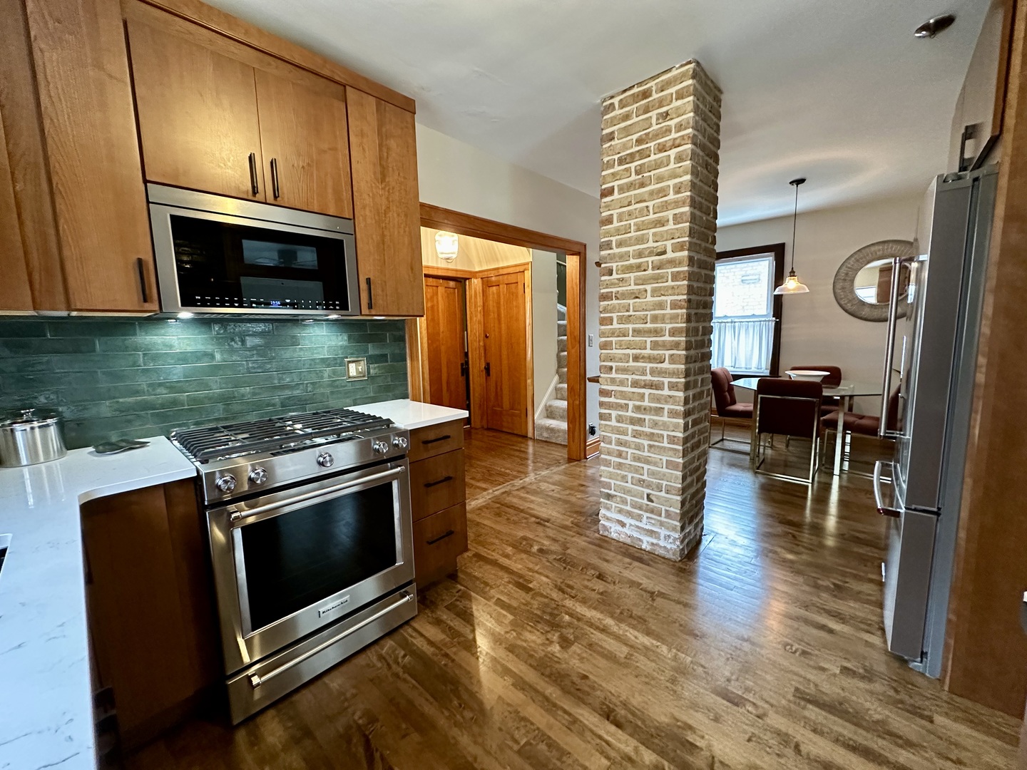 2841 Wenonah Avenue, Berwyn, IL 60402