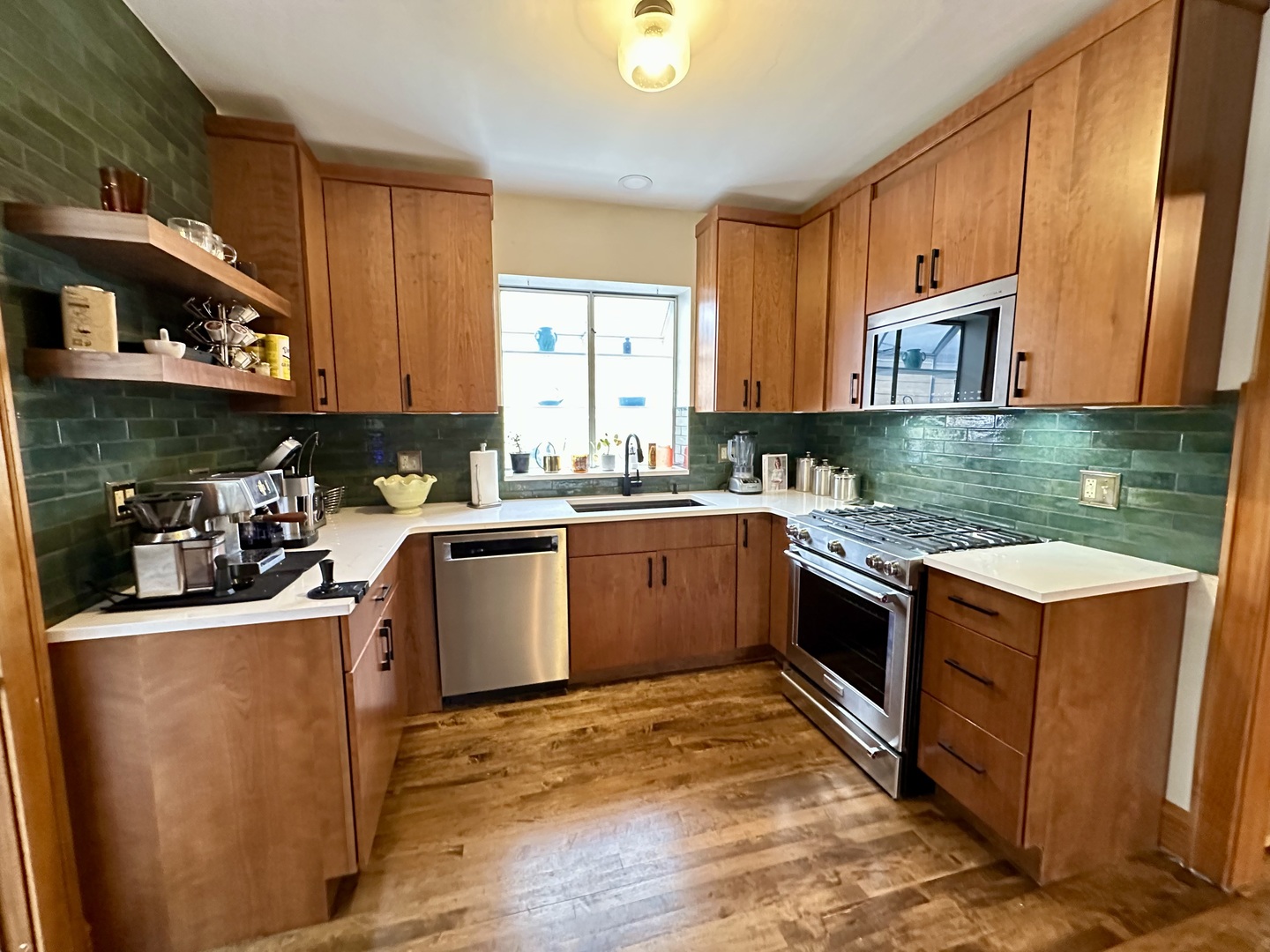 2841 Wenonah Avenue, Berwyn, IL 60402