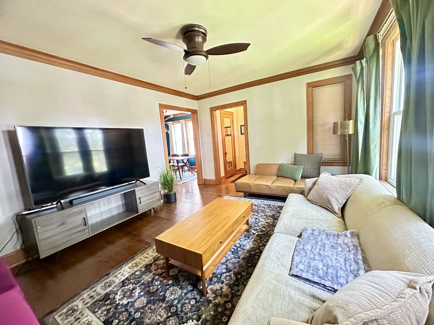 2841 Wenonah Avenue, Berwyn, IL 60402
