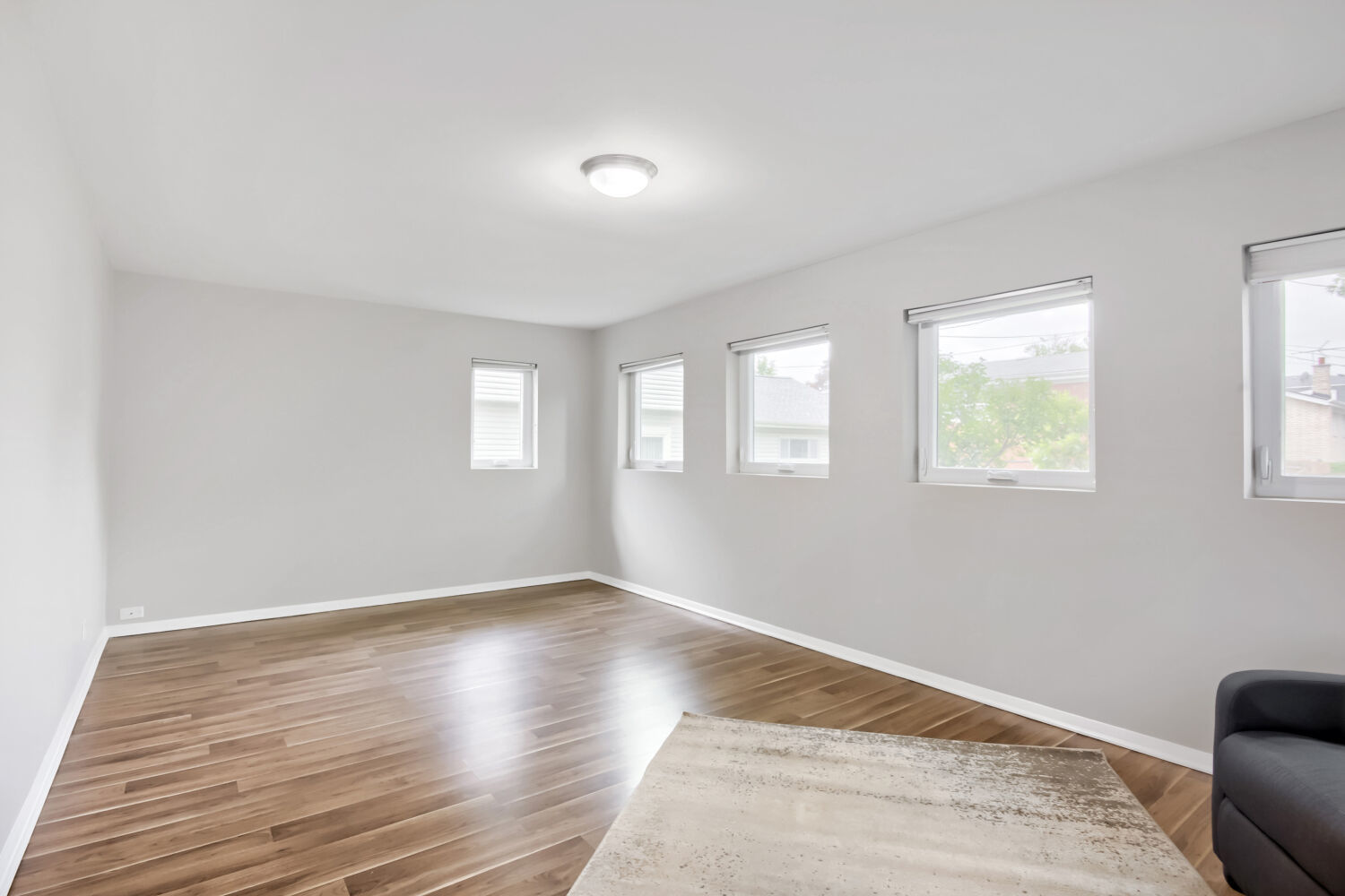 10112 S Kostner Avenue, Oak Lawn, IL 60453