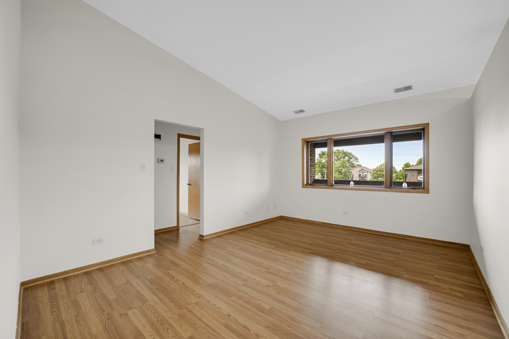 5630 W 103rd Street #308, Oak Lawn, IL 60453
