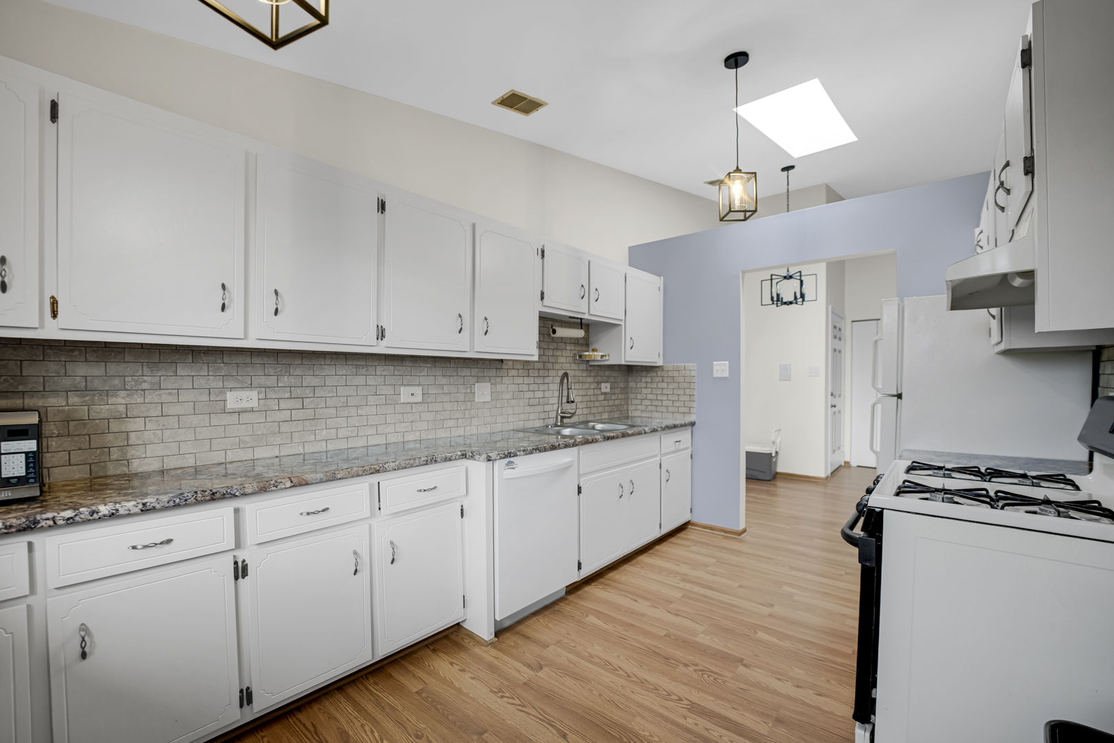 5630 W 103rd Street #308, Oak Lawn, IL 60453
