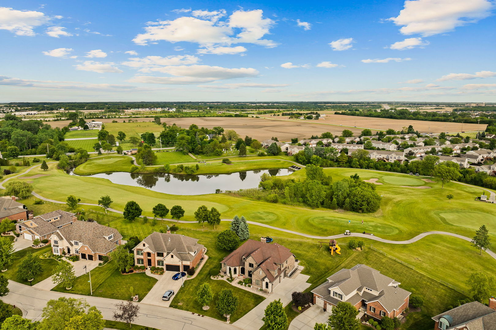 16129 W Red Cloud Drive, Lockport, IL 60441