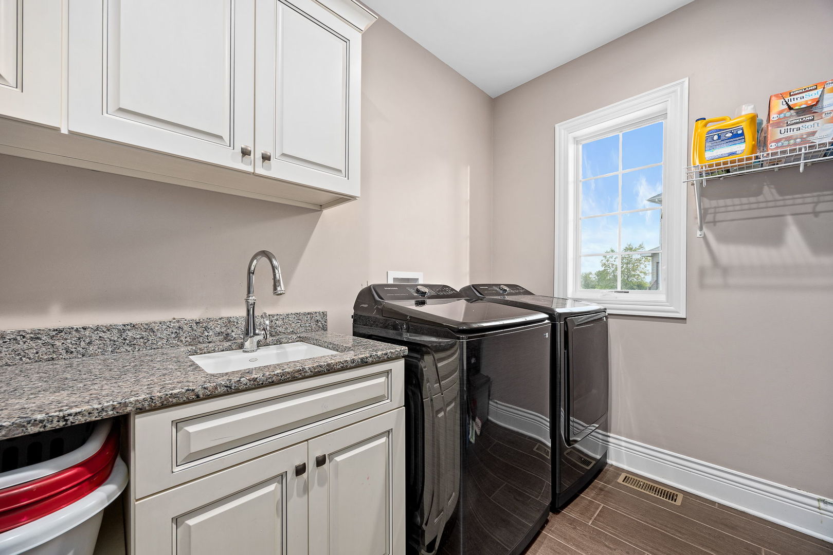 16129 W Red Cloud Drive, Lockport, IL 60441