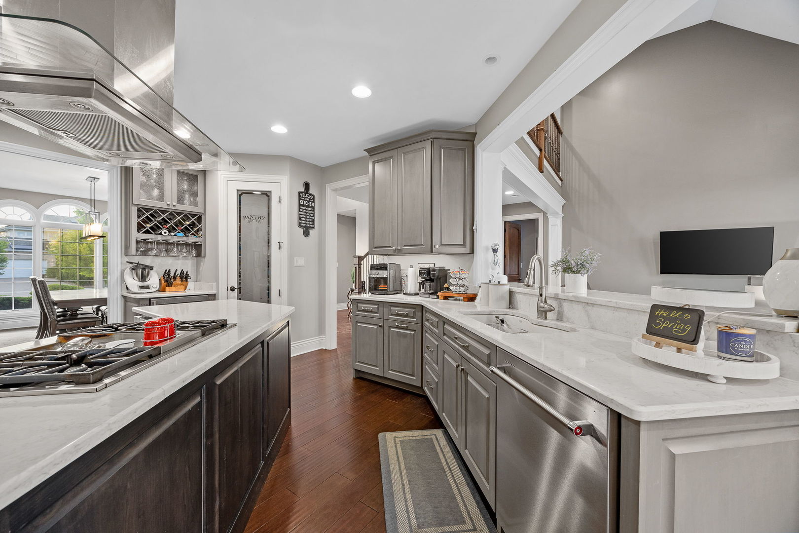 16129 W Red Cloud Drive, Lockport, IL 60441