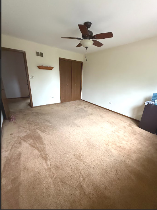 10158 S 87th Court, Palos Hills, IL 60465