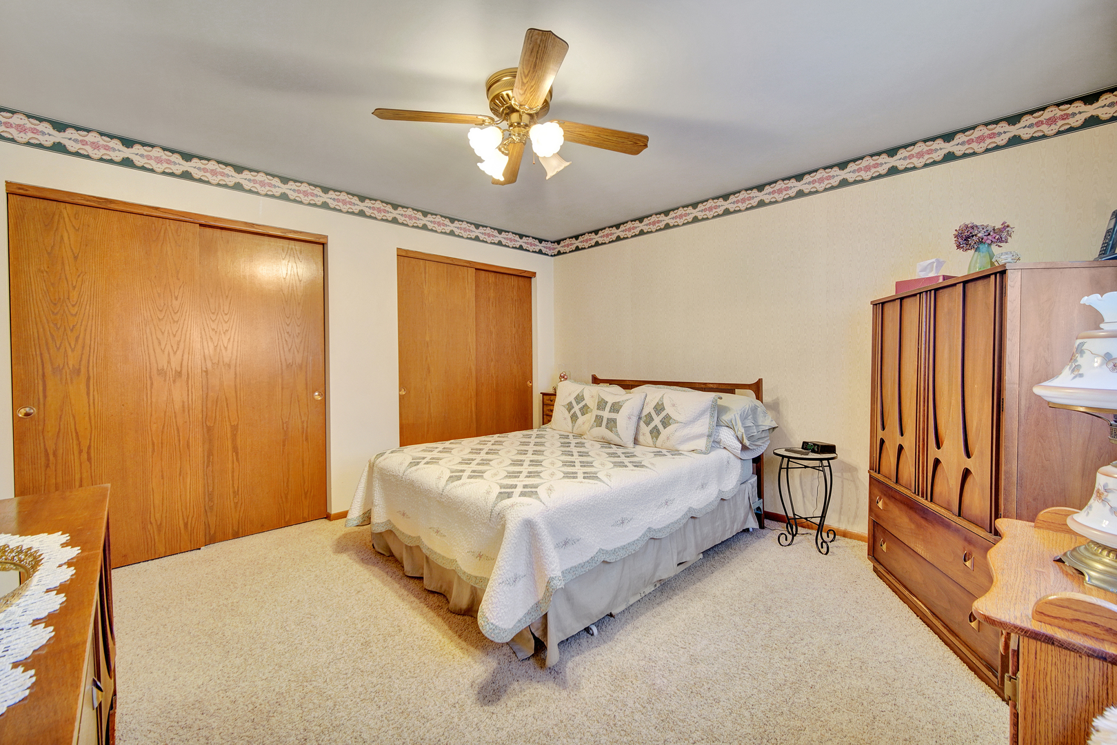 12132 S James Drive, Alsip, IL 60803