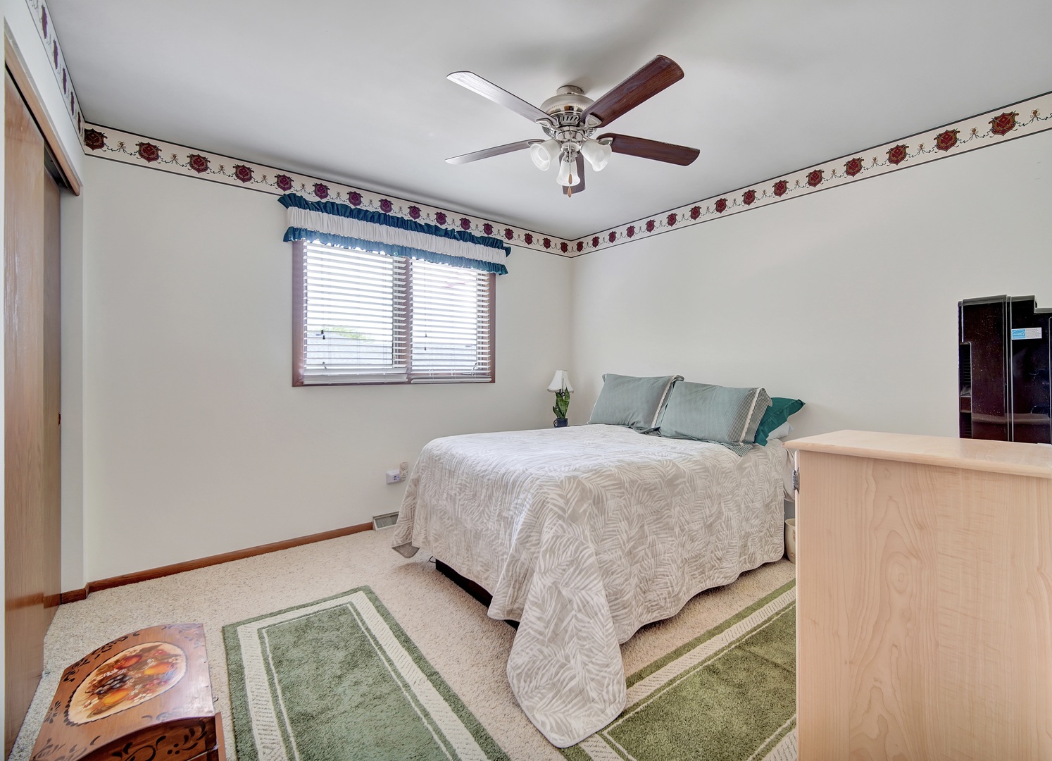 12132 S James Drive, Alsip, IL 60803