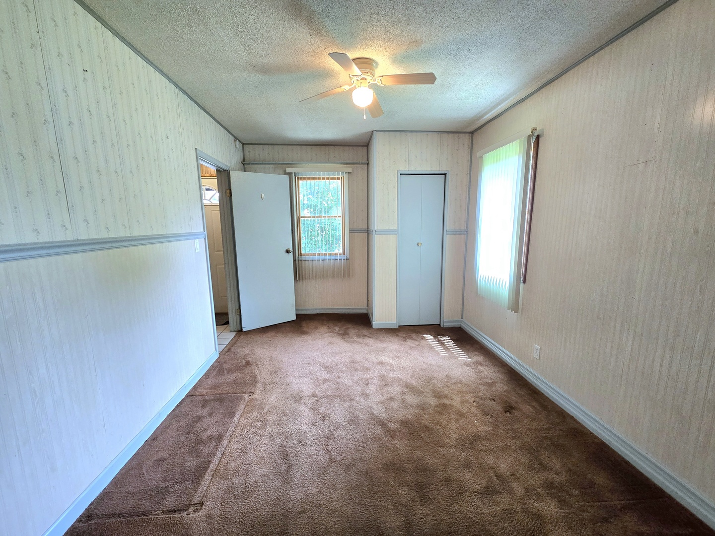 250 W 10th Street, Chicago Heights, IL 60411