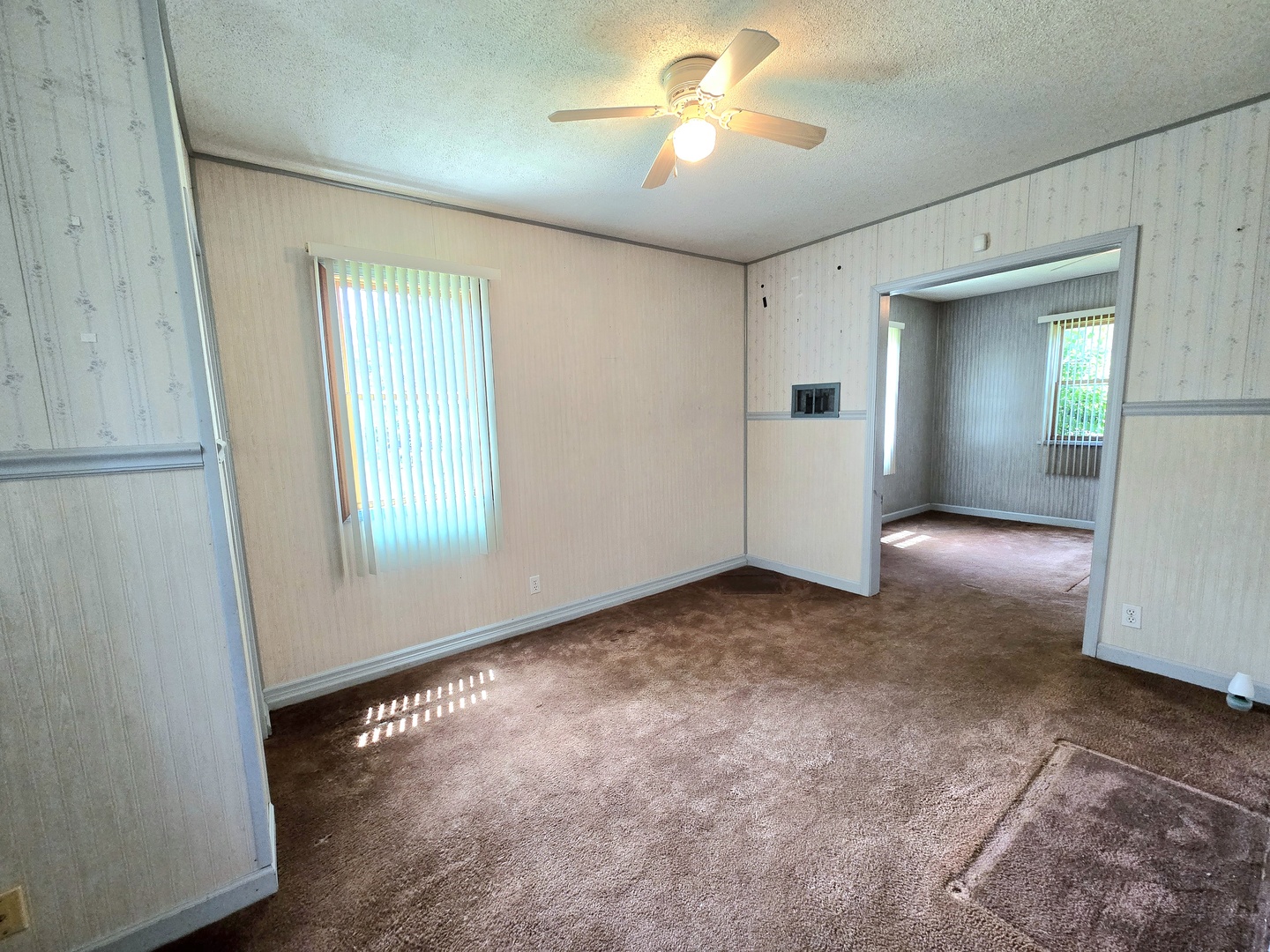 250 W 10th Street, Chicago Heights, IL 60411