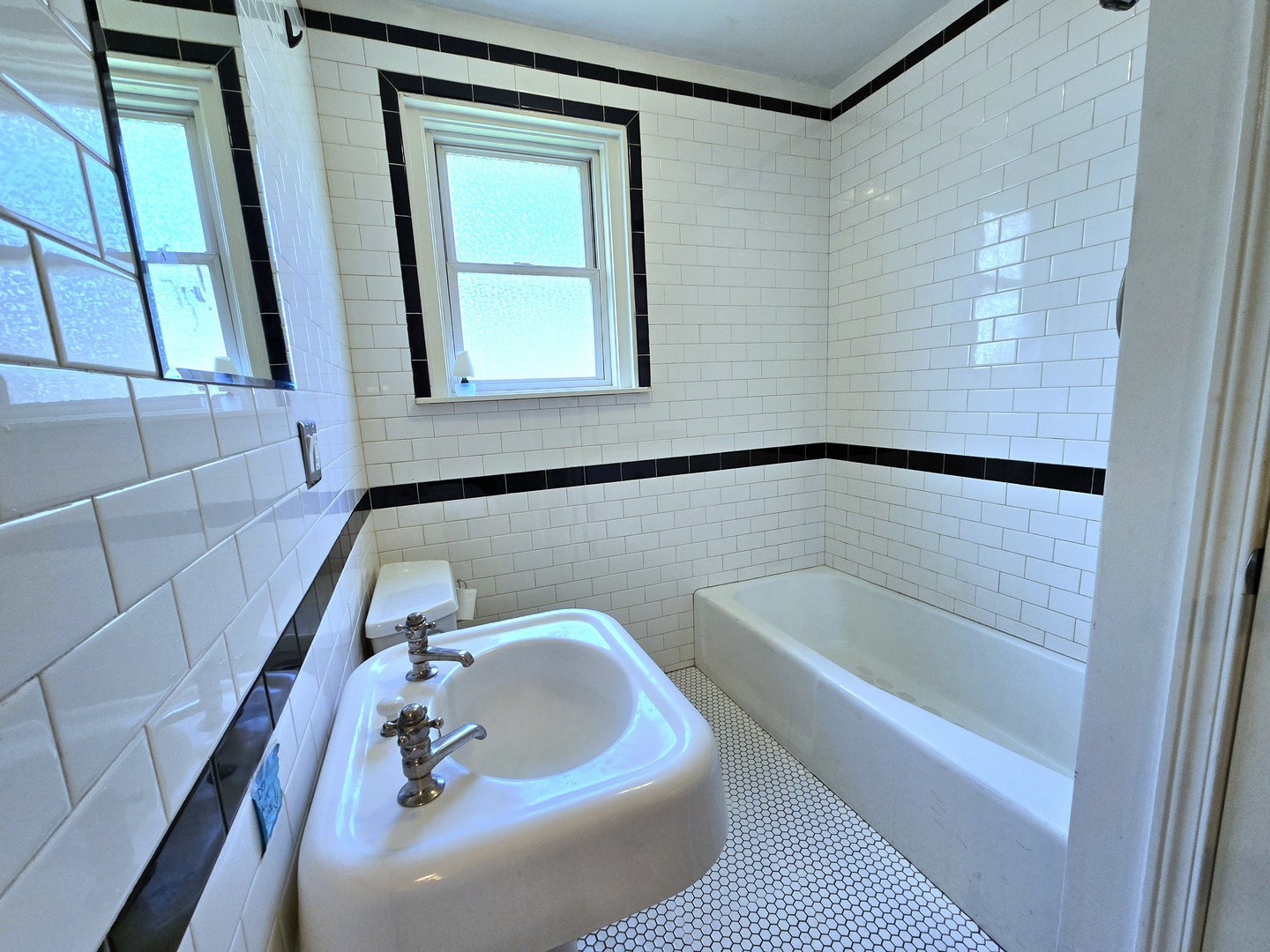 250 W 10th Street, Chicago Heights, IL 60411