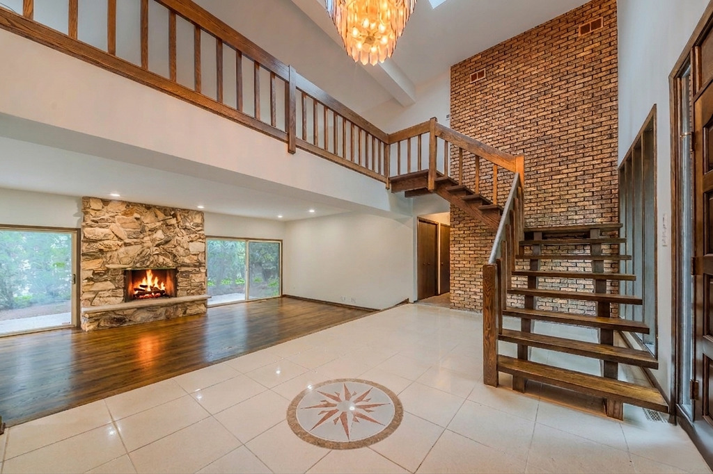 8100 S Park Avenue, Burr Ridge, IL 60527