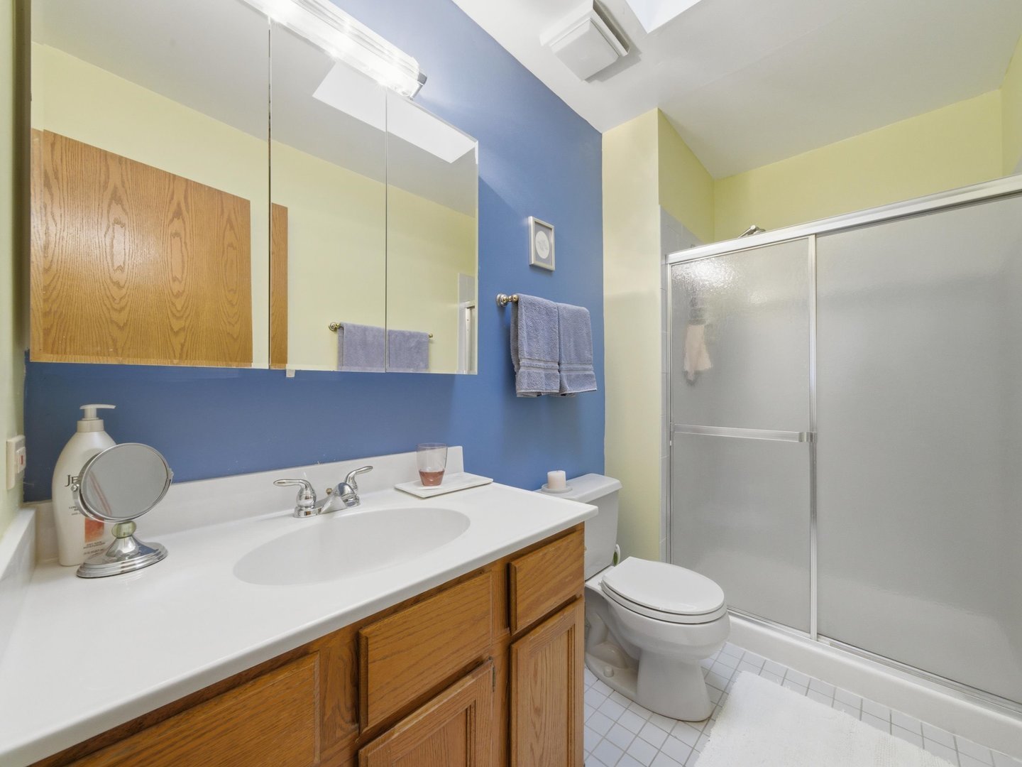 312 Brookdale Drive #A, Bloomingdale, IL 60108