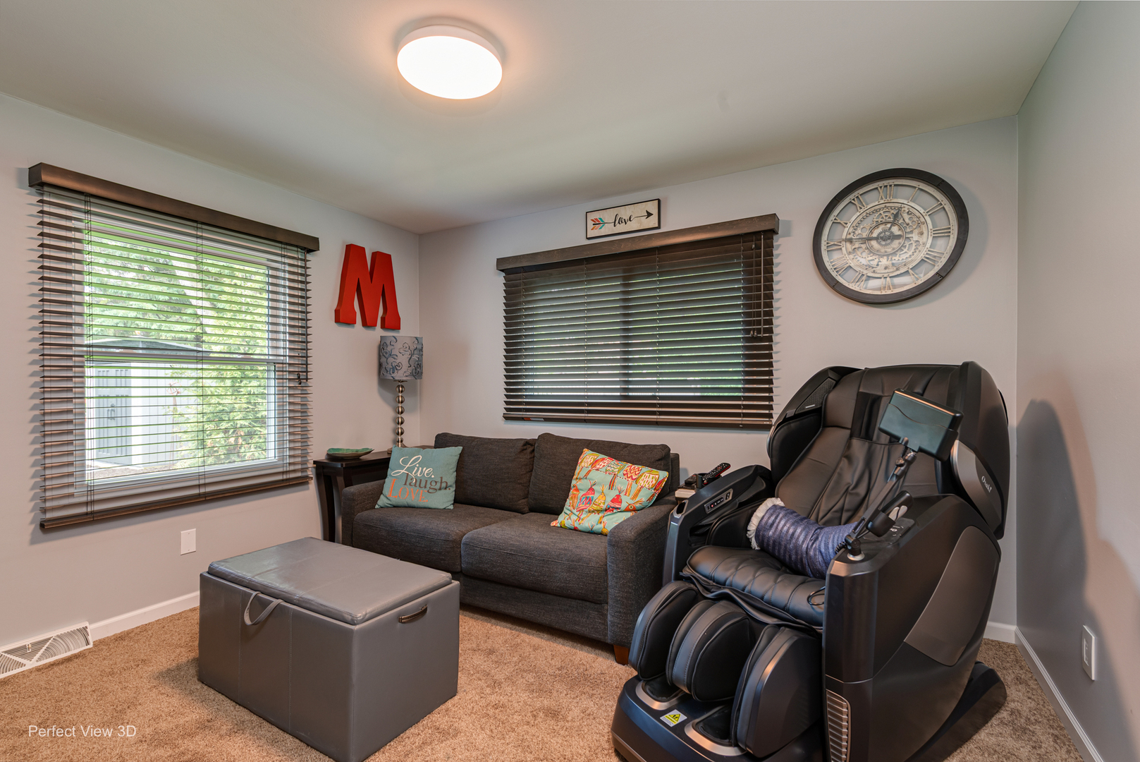 38w337 Dean Street, St. Charles, IL 60175