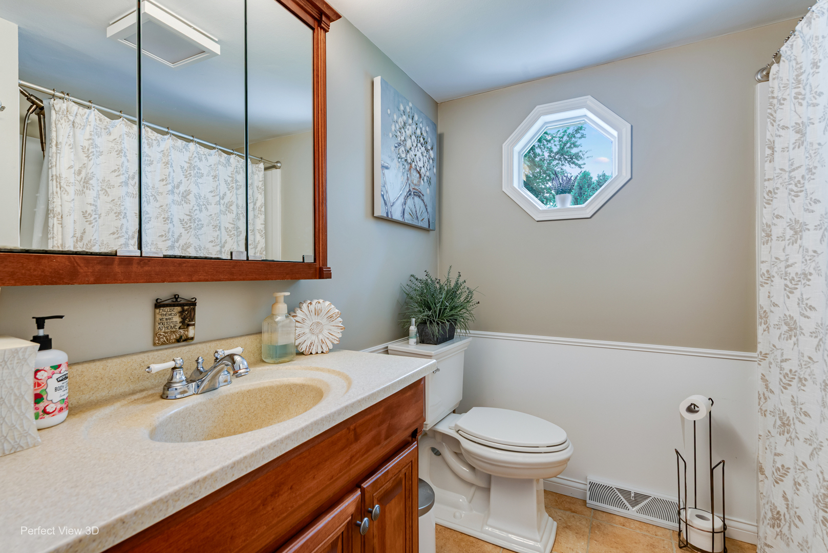 38w337 Dean Street, St. Charles, IL 60175