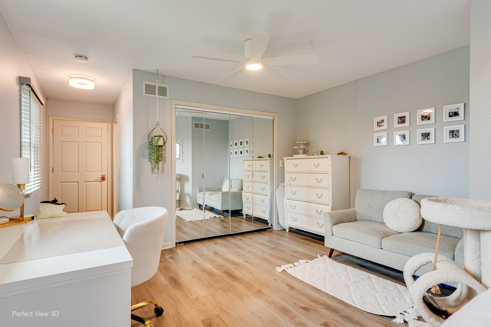 38w337 Dean Street, St. Charles, IL 60175