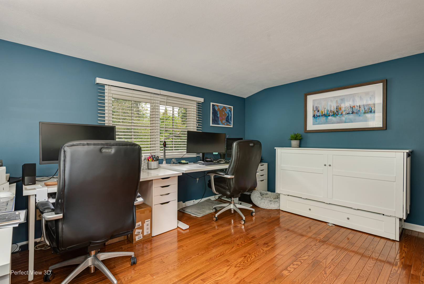 38w337 Dean Street, St. Charles, IL 60175