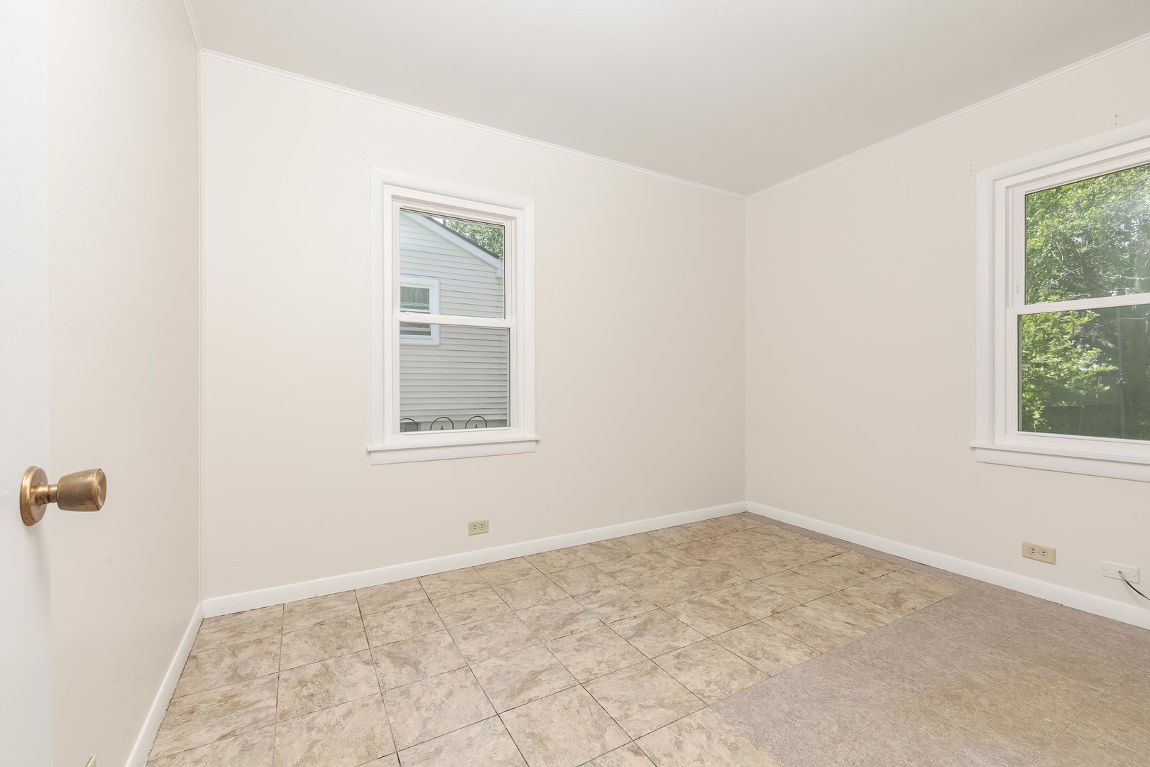 906 Fairchild Avenue, Normal, IL 61761