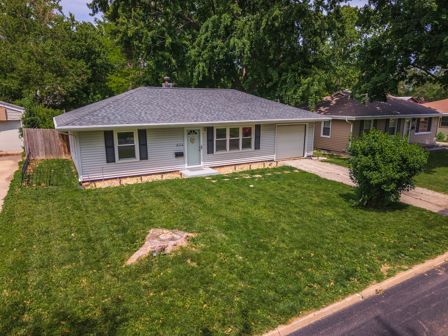 906 Fairchild Avenue, Normal, IL 61761