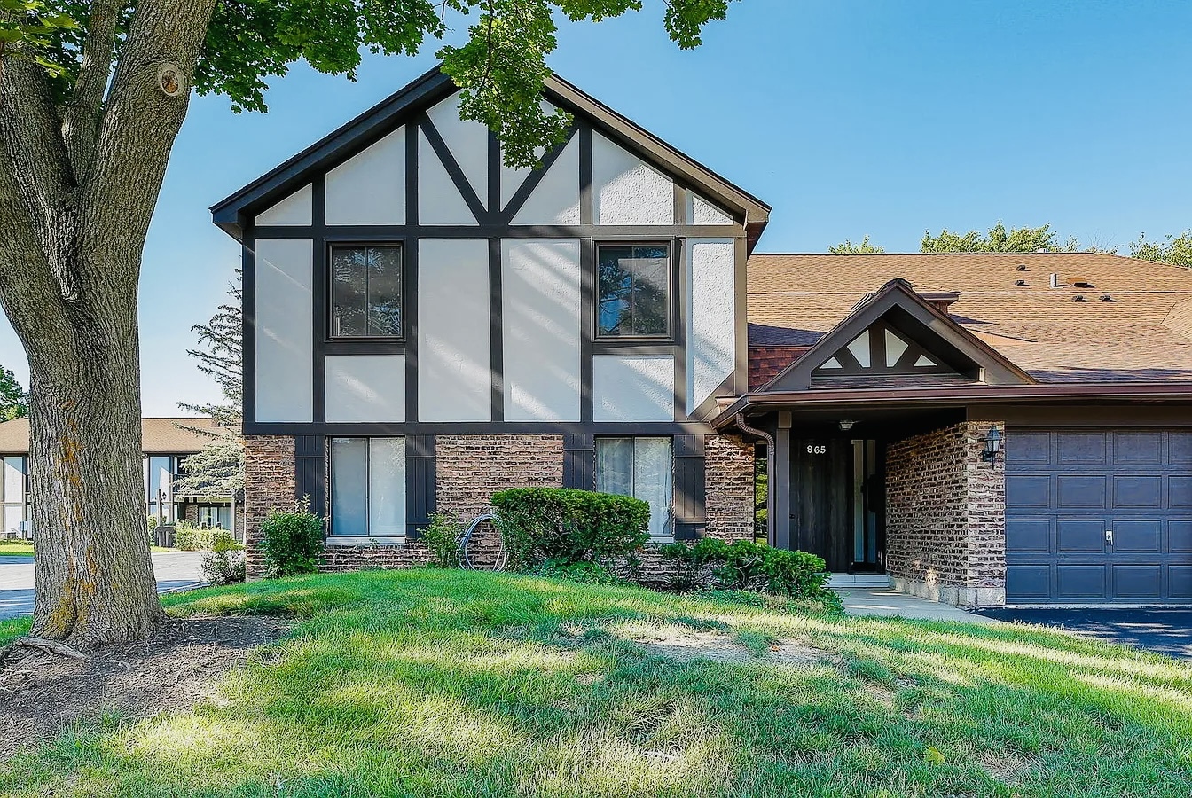 865 Sheldon Court #C, Wheaton, IL 60189