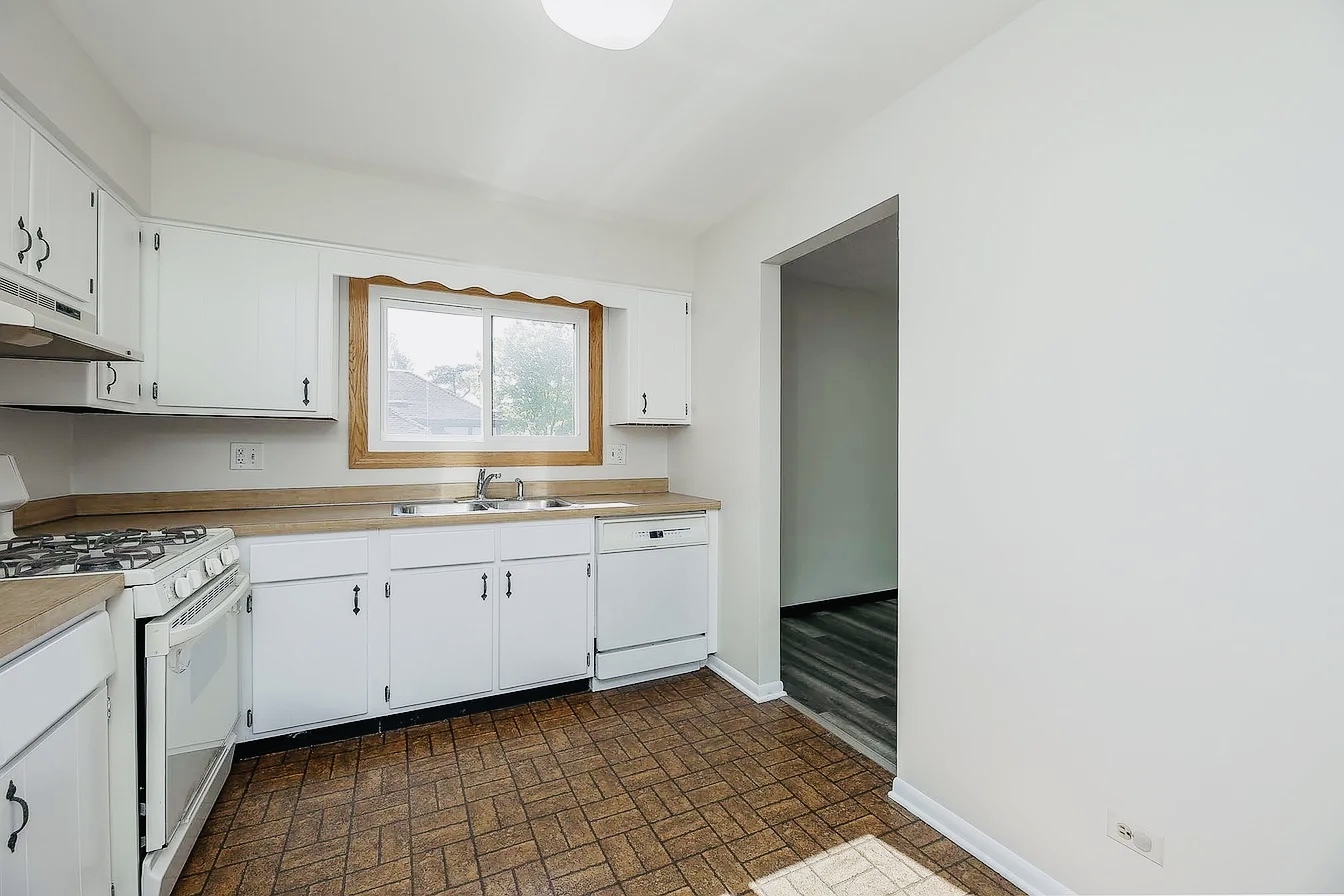 865 Sheldon Court #C, Wheaton, IL 60189