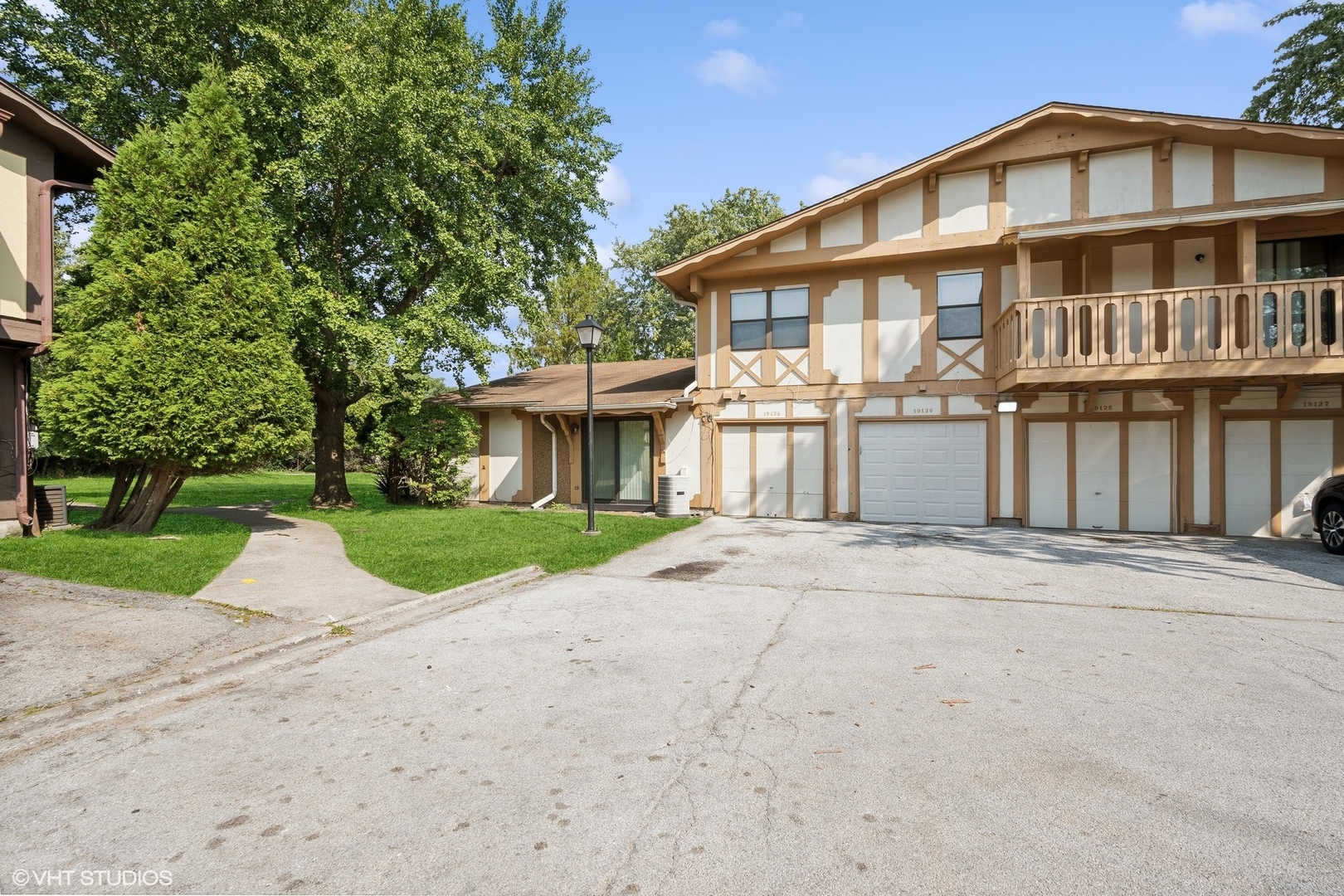 19128 S Pine Drive #19128, Country Club Hills, IL 60478