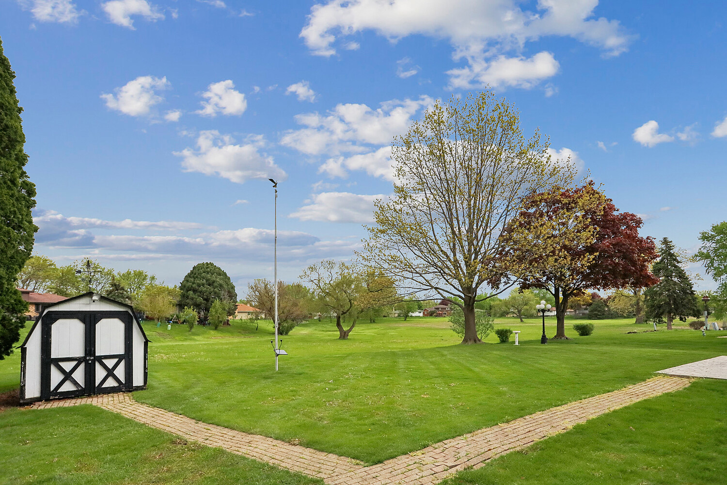 3020 Spring Green Drive, Darien, IL 60561