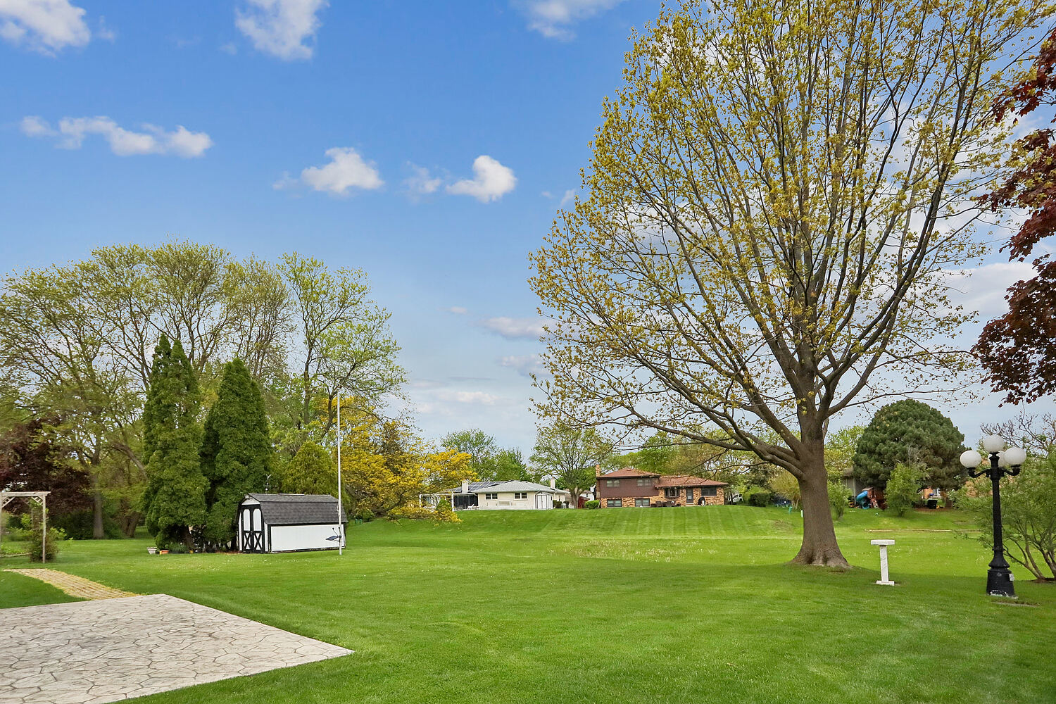 3020 Spring Green Drive, Darien, IL 60561
