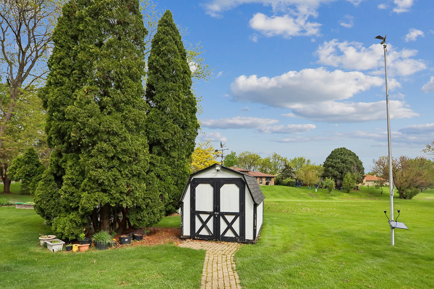3020 Spring Green Drive, Darien, IL 60561