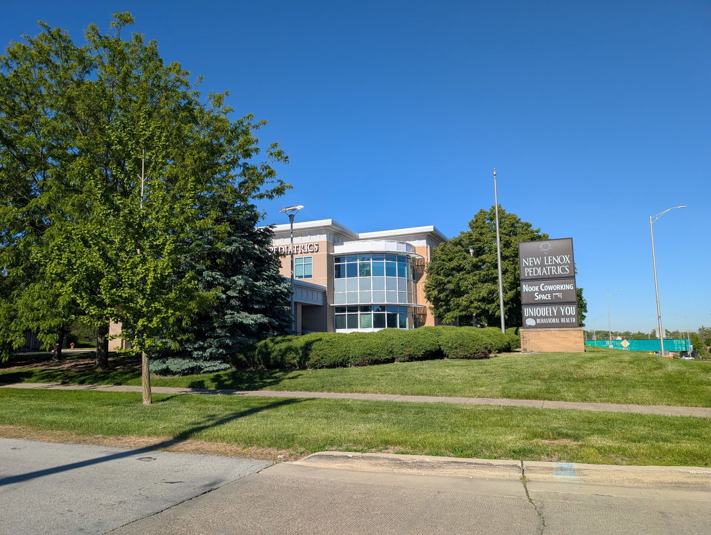 400 Lincoln Highway #101, New Lenox, IL 60451
