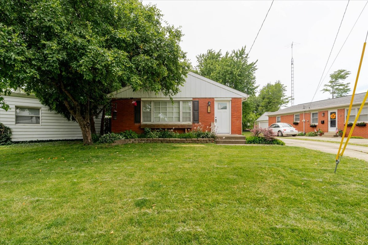 513 Maizefield Avenue, Bloomington, IL 61701