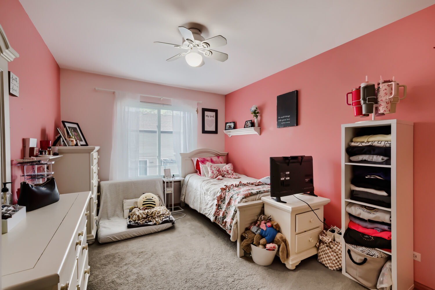 3137 Bennett Place, Aurora, IL 60502