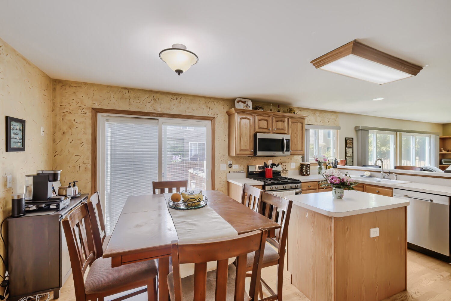 3137 Bennett Place, Aurora, IL 60502