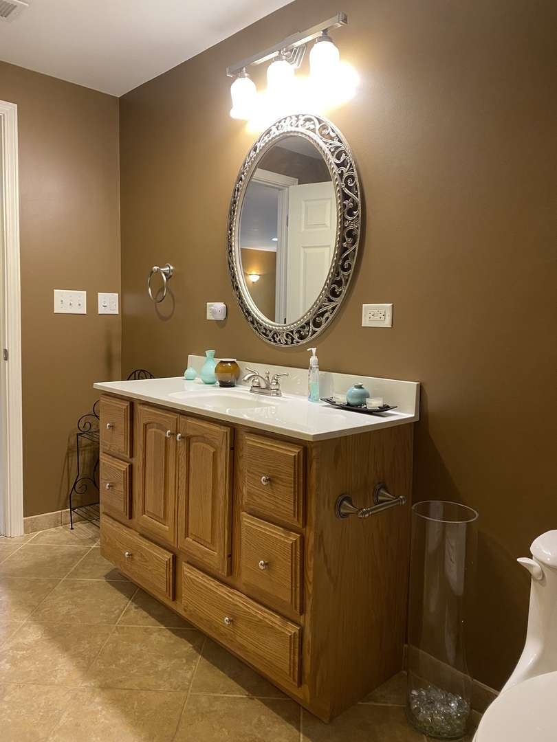 3137 Bennett Place, Aurora, IL 60502