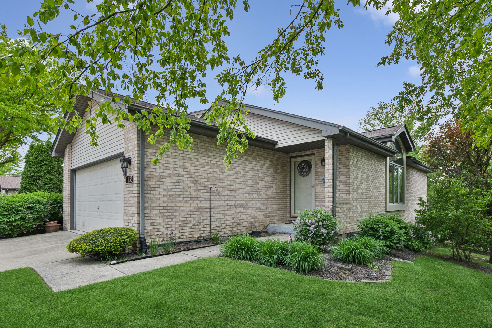11135 Shenandoah Drive, Orland Park, IL 60467