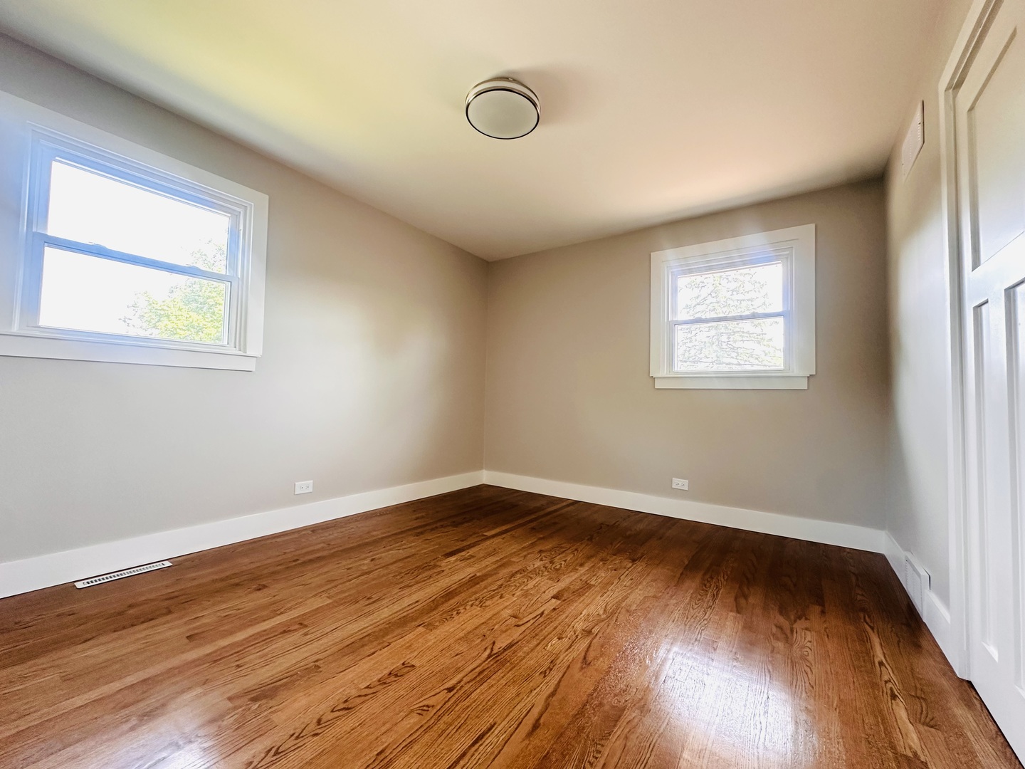 26W447 Harrison Avenue, Winfield, IL 60190