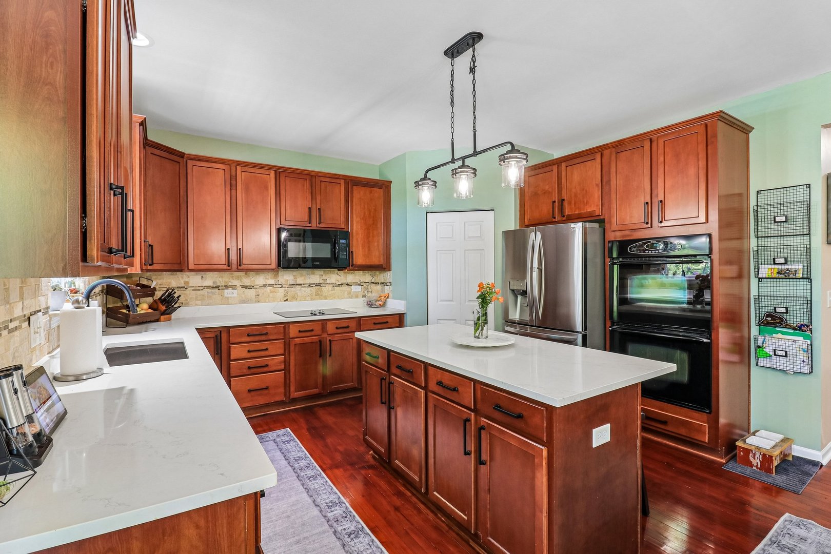1241 Bradford Lane, Antioch, IL 60002