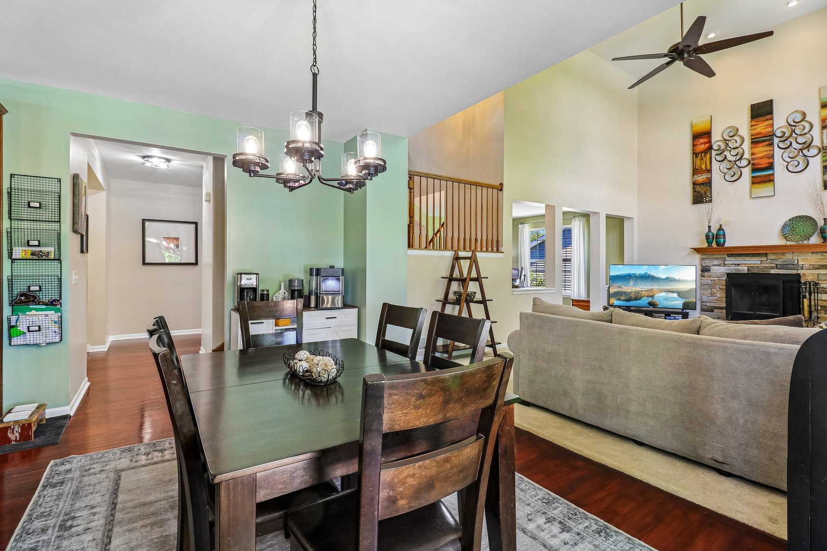 1241 Bradford Lane, Antioch, IL 60002