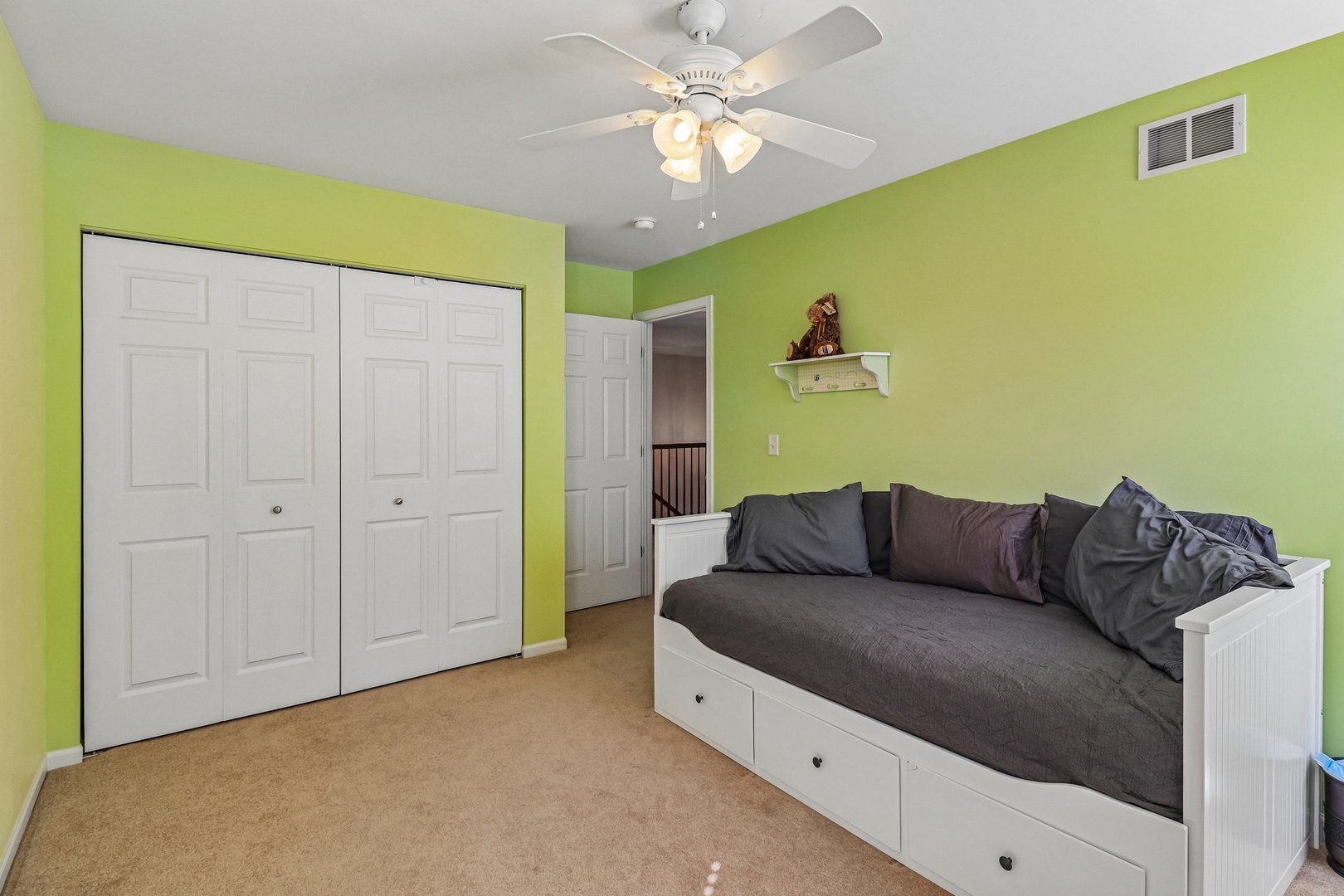 1241 Bradford Lane, Antioch, IL 60002