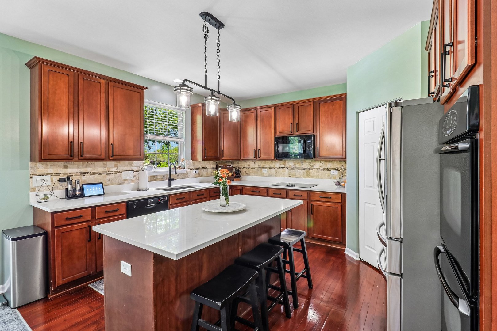 1241 Bradford Lane, Antioch, IL 60002