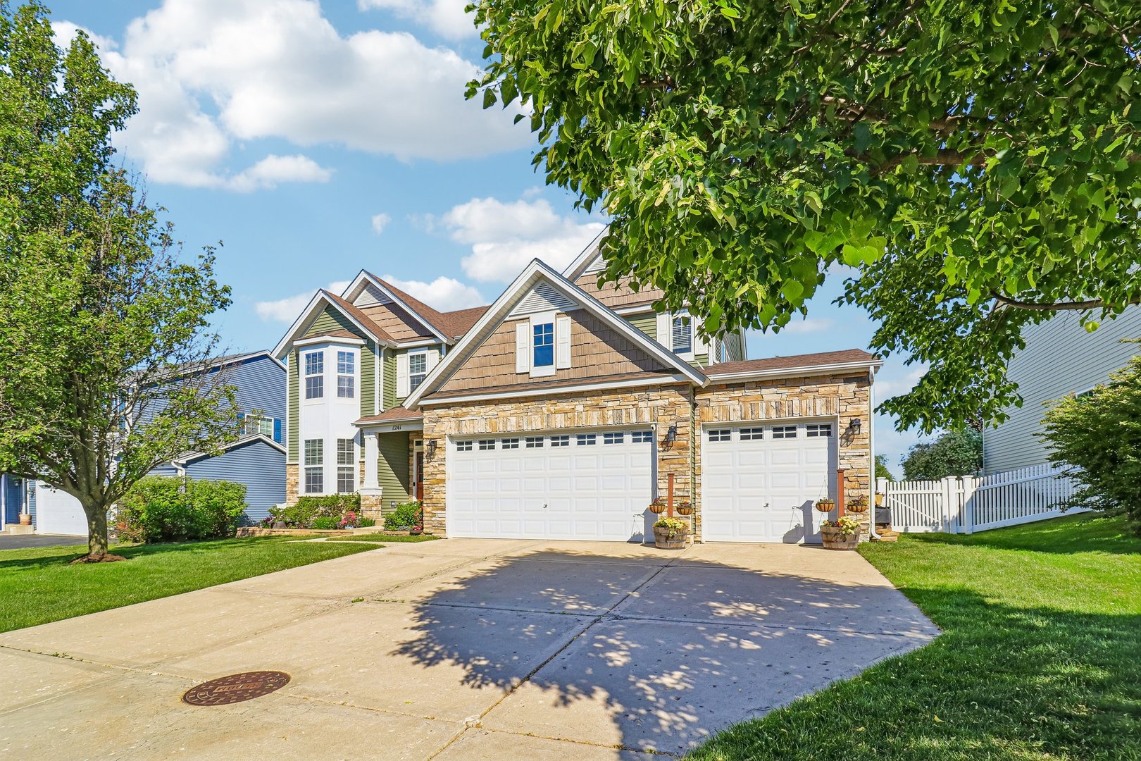 1241 Bradford Lane, Antioch, IL 60002