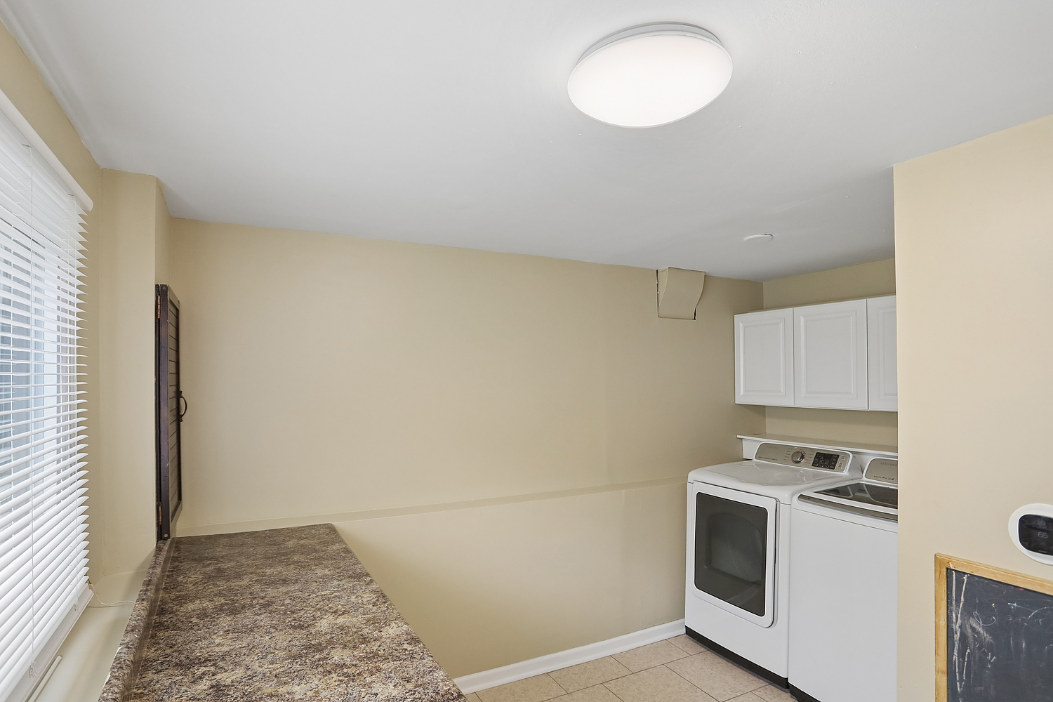 900 Arthur Drive, Lombard, IL 60148