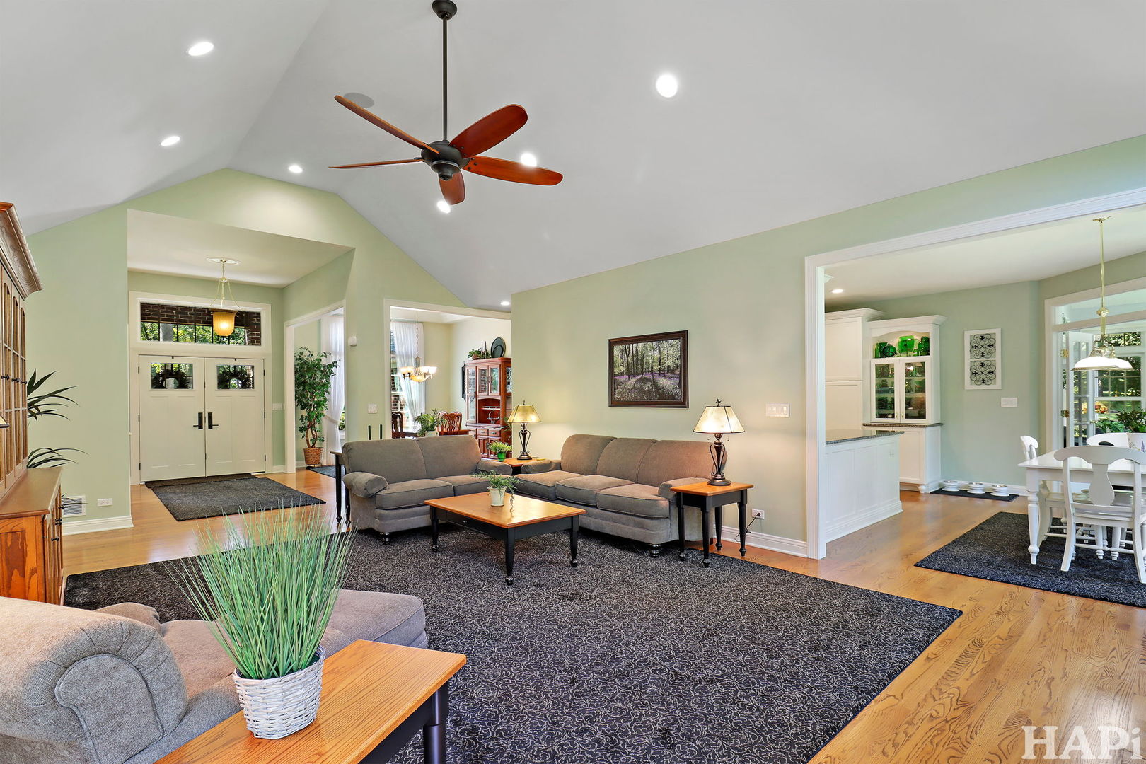 9436 Bellaire Lane, Spring Grove, IL 60081