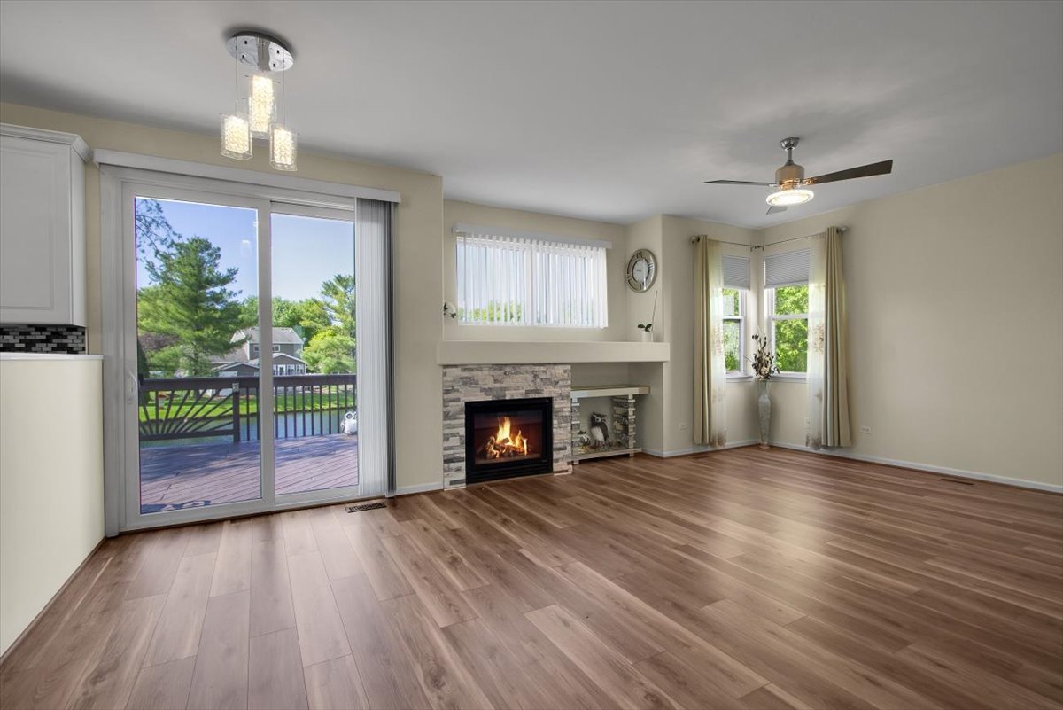 4003 Boone Creek Circle, McHenry, IL 60050