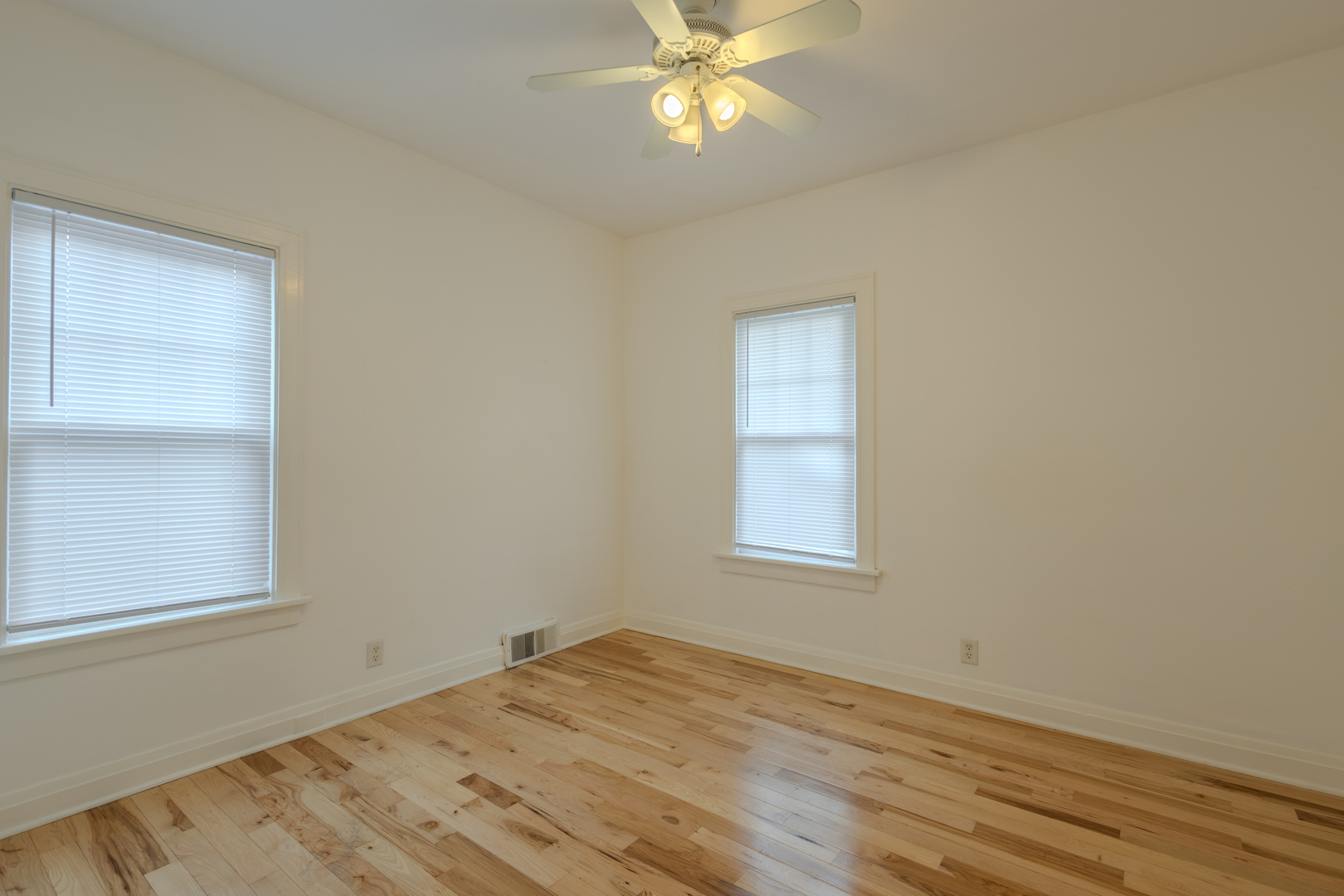514 N Prairie Avenue, Joliet, IL 60435