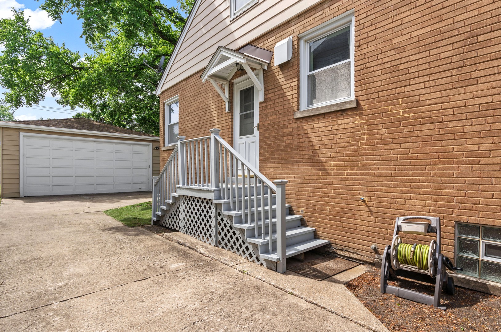 1434 Blanchan Avenue, La Grange Park, IL 60526
