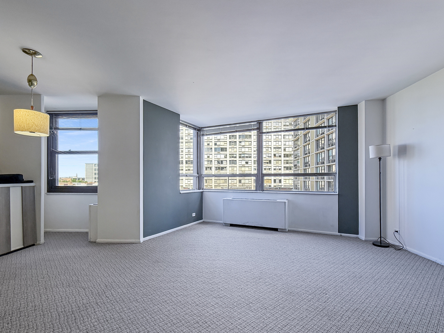 5701 N Sheridan Road #6D, Chicago, IL 60660