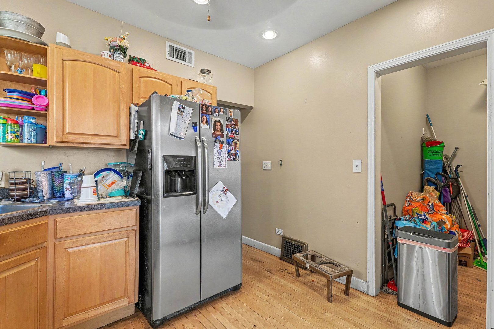 5005 W Altgeld Street, Chicago, IL 60639